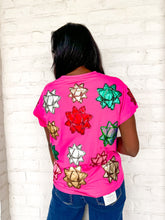 Load image into Gallery viewer, Queen Of Sparkles Pink Metallic Present Bows Tee