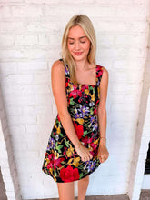 Load image into Gallery viewer, Sweetheart Flare Black Dress