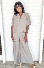 Load image into Gallery viewer, Higher Love Taupe Mix Set