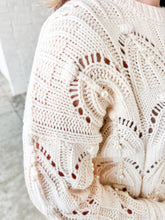 Load image into Gallery viewer, Classy Details Cream Top