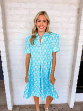 Load image into Gallery viewer, In The Middle Blue Printed Dress