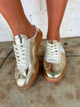 Load image into Gallery viewer, Modern 17 Gold Slip On Sneaker