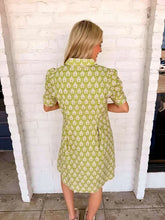 Load image into Gallery viewer, In The Middle Green Printed Dress