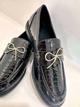 Load image into Gallery viewer, Toulouse Black Bow Loafer