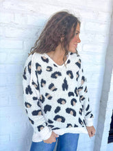 Load image into Gallery viewer, Where To Go Cheetah Cream Top