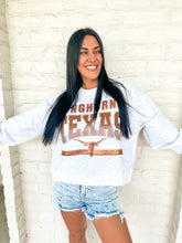 Load image into Gallery viewer, Queen Of Sparkles Grey Longhorns Texas Vintage Sweatshirt