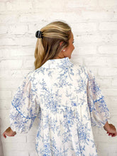 Load image into Gallery viewer, Pretty Little Moment Blue Top