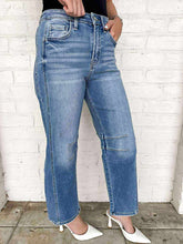 Load image into Gallery viewer, Dear Darling High Ruse Barrel Jean