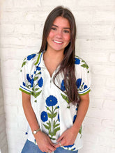 Load image into Gallery viewer, Bold Life Floral Blue Top