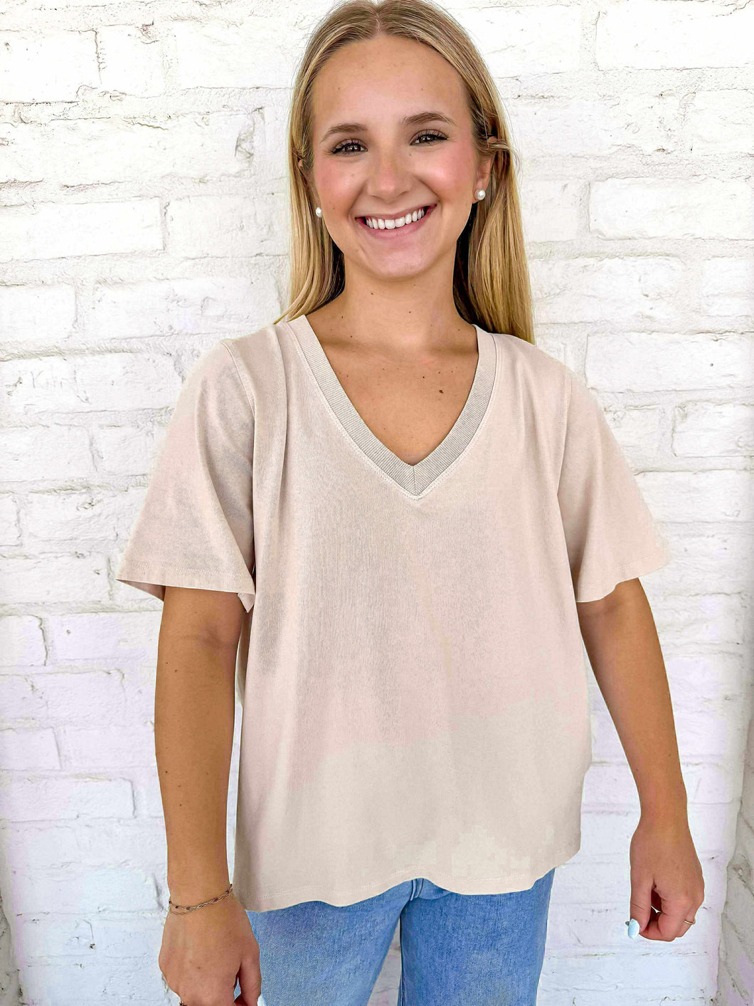 Soft And Comfy Sand Stone Top