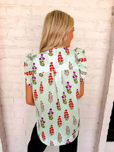 Load image into Gallery viewer, Floral Features Mint Mix Top