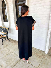 Load image into Gallery viewer, Timeless Patch Black Dress