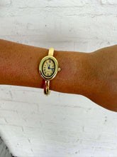 Load image into Gallery viewer, Oval Dial Bangle Watch