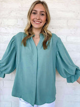 Load image into Gallery viewer, Anything And Everything Emerald Top