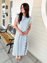 Load image into Gallery viewer, Dinner Plans Blue And White Set