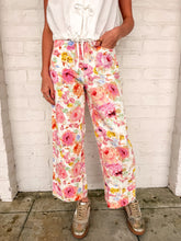 Load image into Gallery viewer, Peak Of The Season Floral Pants