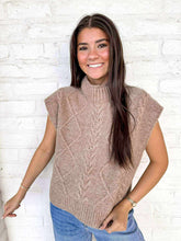 Load image into Gallery viewer, Notice Me Oatmeal Top