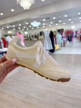 Load image into Gallery viewer, The Scottie Butter Yellow Sneaker