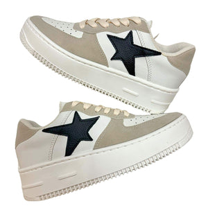 Viva Black Star Sneaker