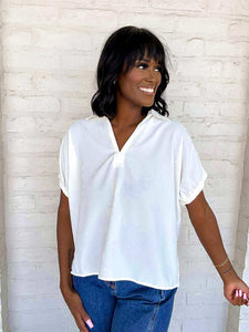 Daily Reminder White Top