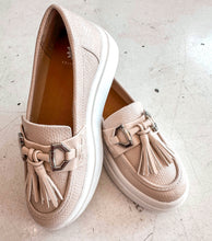 Load image into Gallery viewer, Erina Ivory Loafer