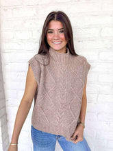 Load image into Gallery viewer, Notice Me Oatmeal Top