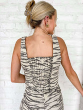 Load image into Gallery viewer, Move On Tiger Print Corset Top