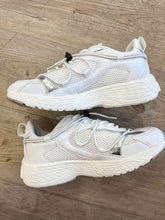 Load image into Gallery viewer, Kinsley 1 White &amp; Silver Sneaker