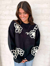 Load image into Gallery viewer, Run The Show Black Top