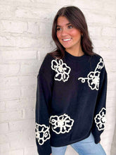 Load image into Gallery viewer, Run The Show Black Top