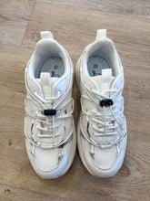 Load image into Gallery viewer, Kinsley 1 White &amp; Silver Sneaker