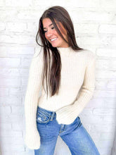 Load image into Gallery viewer, Advance Forward Cream Top