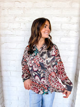 Load image into Gallery viewer, Fall Breeze Top Taupe