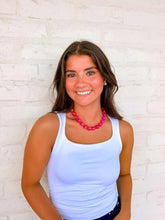 Load image into Gallery viewer, Resin Round Hot Pink Necklace