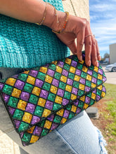 Load image into Gallery viewer, MG Big Sequin Clutch
