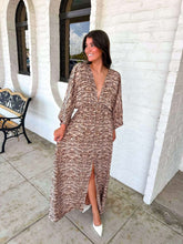 Load image into Gallery viewer, Tiger Stripe Silky Kimono Maxi Dress