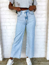 Load image into Gallery viewer, Right For You Light Denim