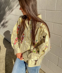 Queen Of Sparkles Gold Metallic Stripe Cocktail Nutcracker Button Up