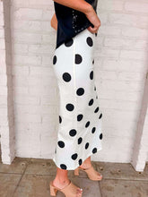 Load image into Gallery viewer, Comfortable Chic Polka Dot Skirt
