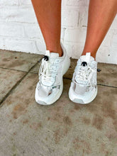 Load image into Gallery viewer, Kinsley 1 White &amp; Silver Sneaker
