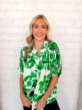 Load image into Gallery viewer, Paisley Print Floral Green Top