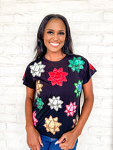 Load image into Gallery viewer, Queen Of Sparkles Black Metallic Presents Bows Tee