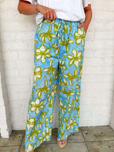 Load image into Gallery viewer, Running Fields Blue Floral Pants