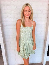 Load image into Gallery viewer, Garden Of Greens Paisley Dress