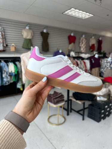 Deer Fuchsia And White Sneaker