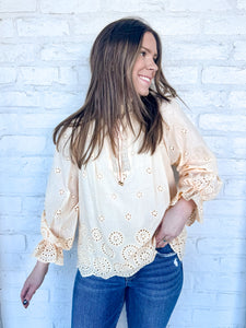 Right Mindset Cream Top