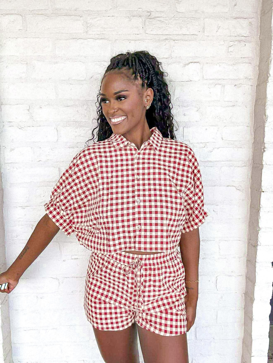 Get The Win Gingham Red Set