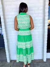 Load image into Gallery viewer, Lovely Spring Day Green Dress