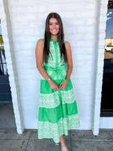 Load image into Gallery viewer, Lovely Spring Day Green Dress