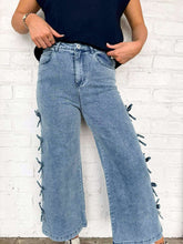Load image into Gallery viewer, Seeing Bows Denim Pants